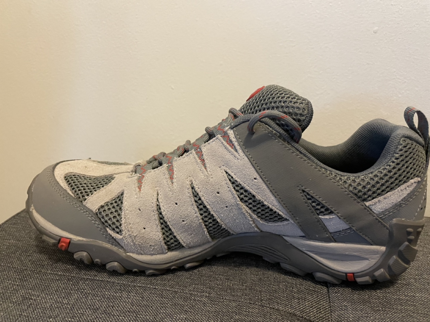 Merrell Men’s size US 10 Hiking shoes  Model J033017. - photo 5