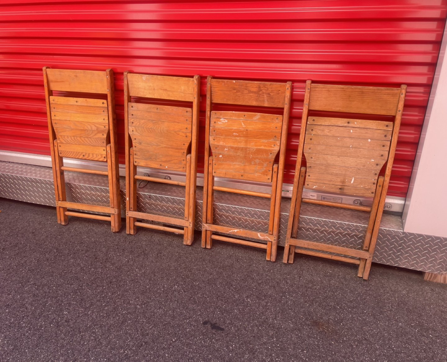 Vintage Snyder Wooden Slatted Church/Hall Folding Chairs - photo 5