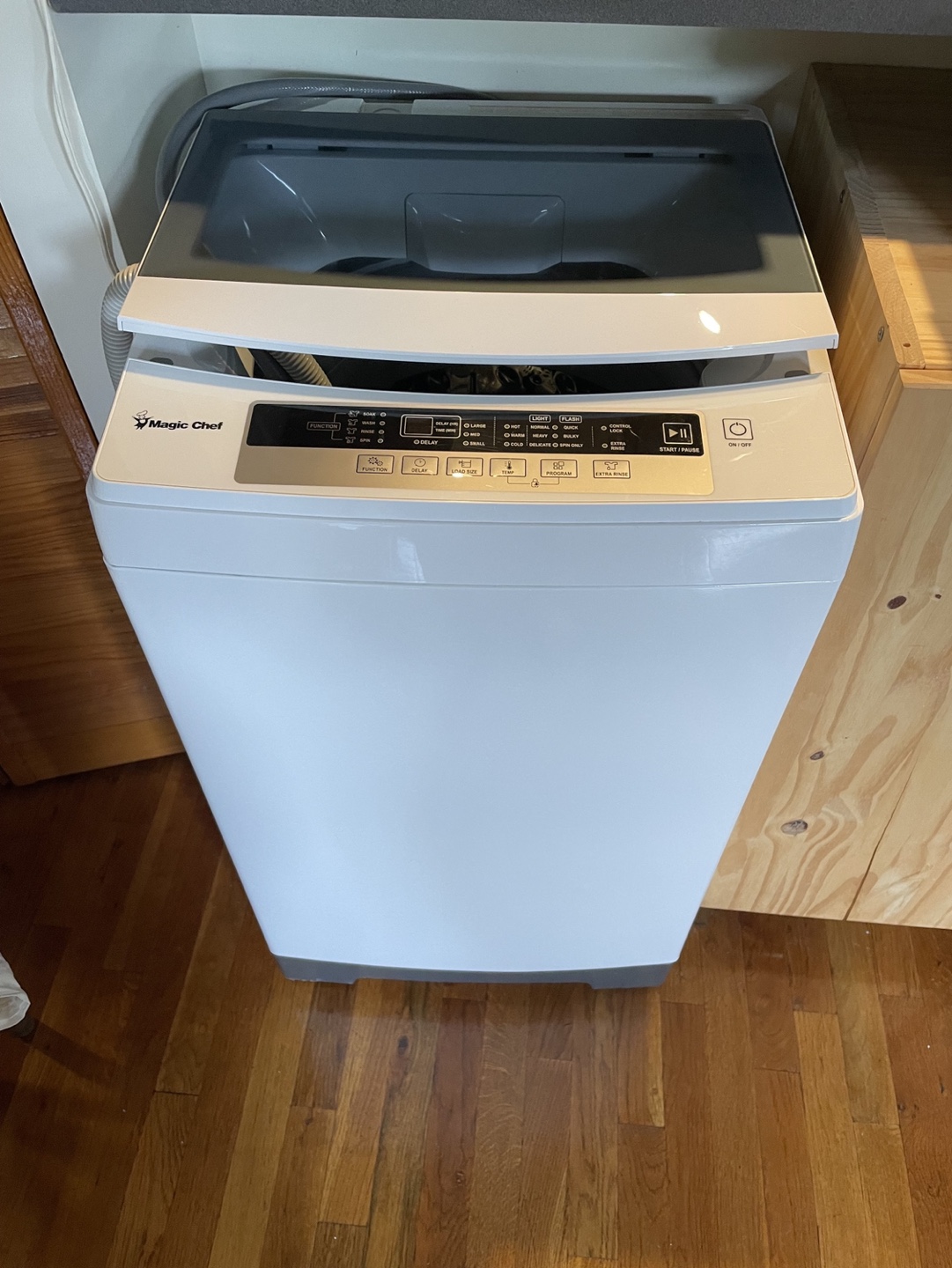 Magic Chef 1.7 cu. ft. Portable Compact Top Load Washer in White