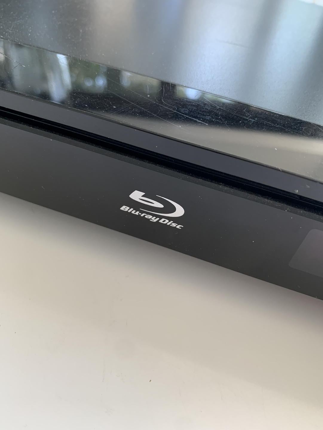 MOVING SALE | Blueray dvd player thumbnail