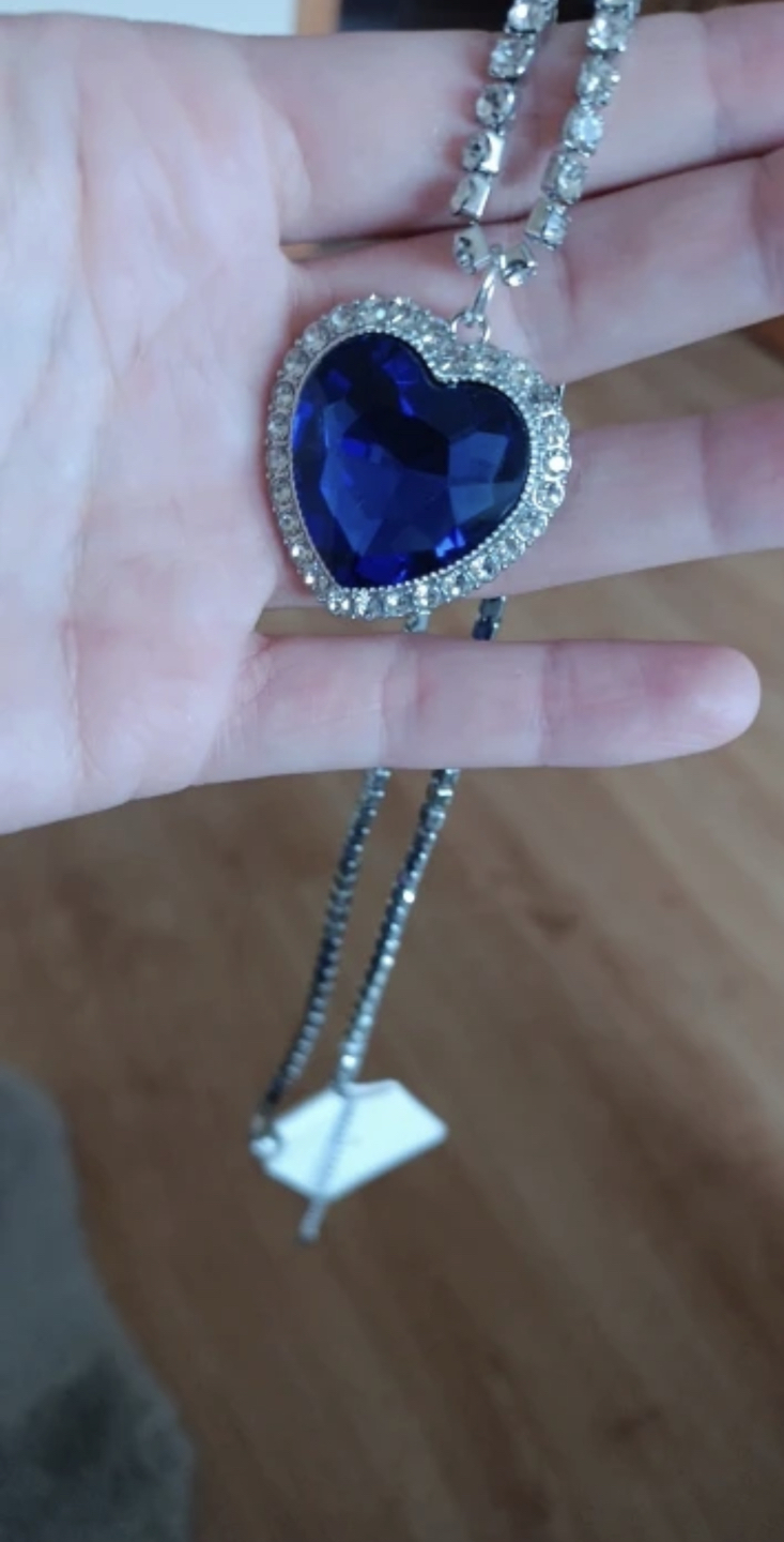 Heart of Ocean Blue Heart Necklaces.. 😍 moving sale - photo 3
