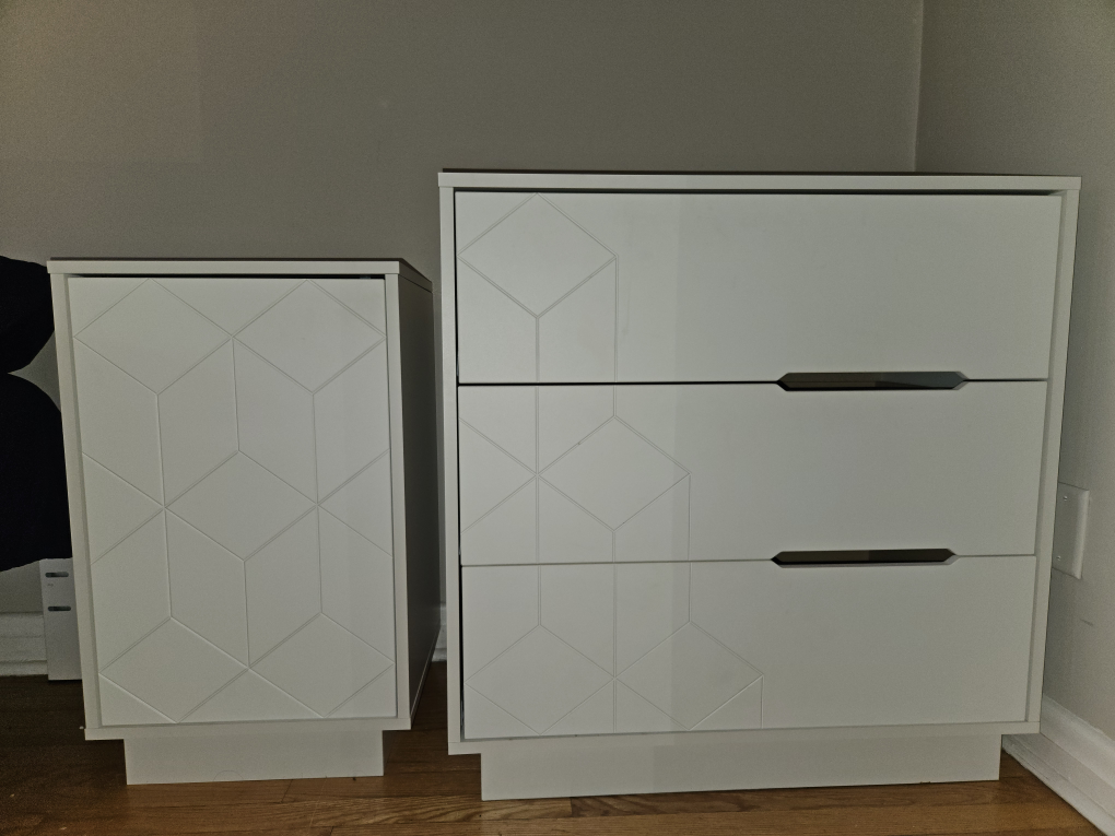 Modern nightstand and dresser w/geometric design