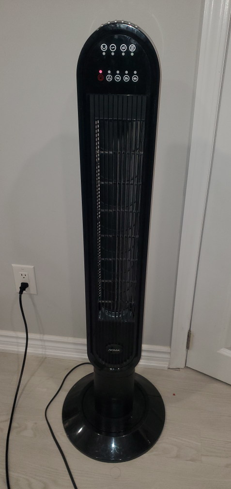 Tower fan with remote. * moving sale*
