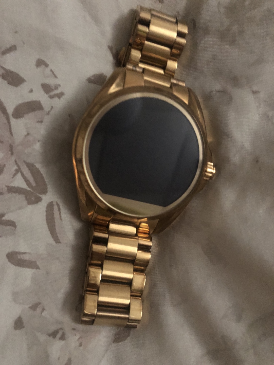 MK smart watch