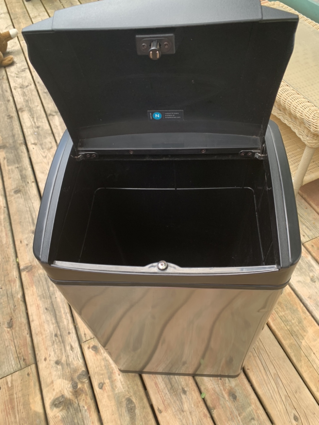 Garbage can - photo 5