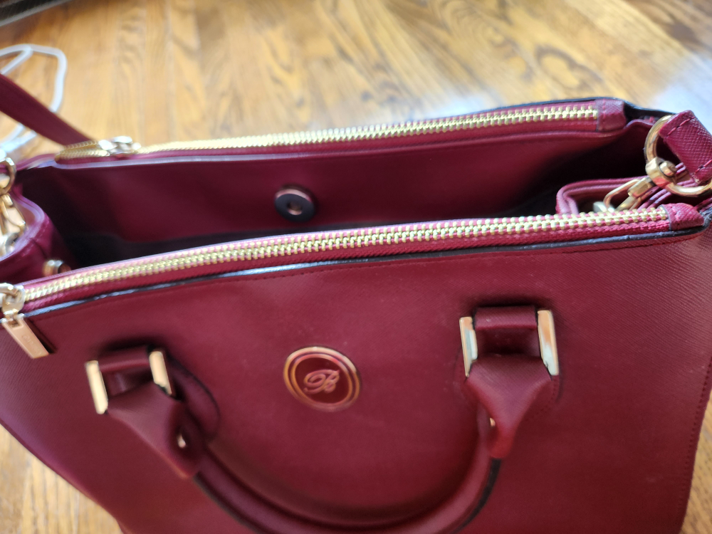 saffiano leather plus light blue bag image indicator(3)