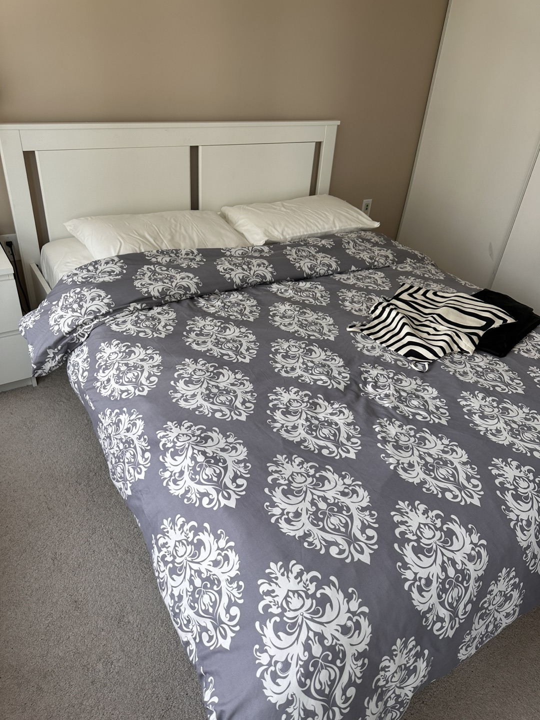 Bed frame -Queen Size