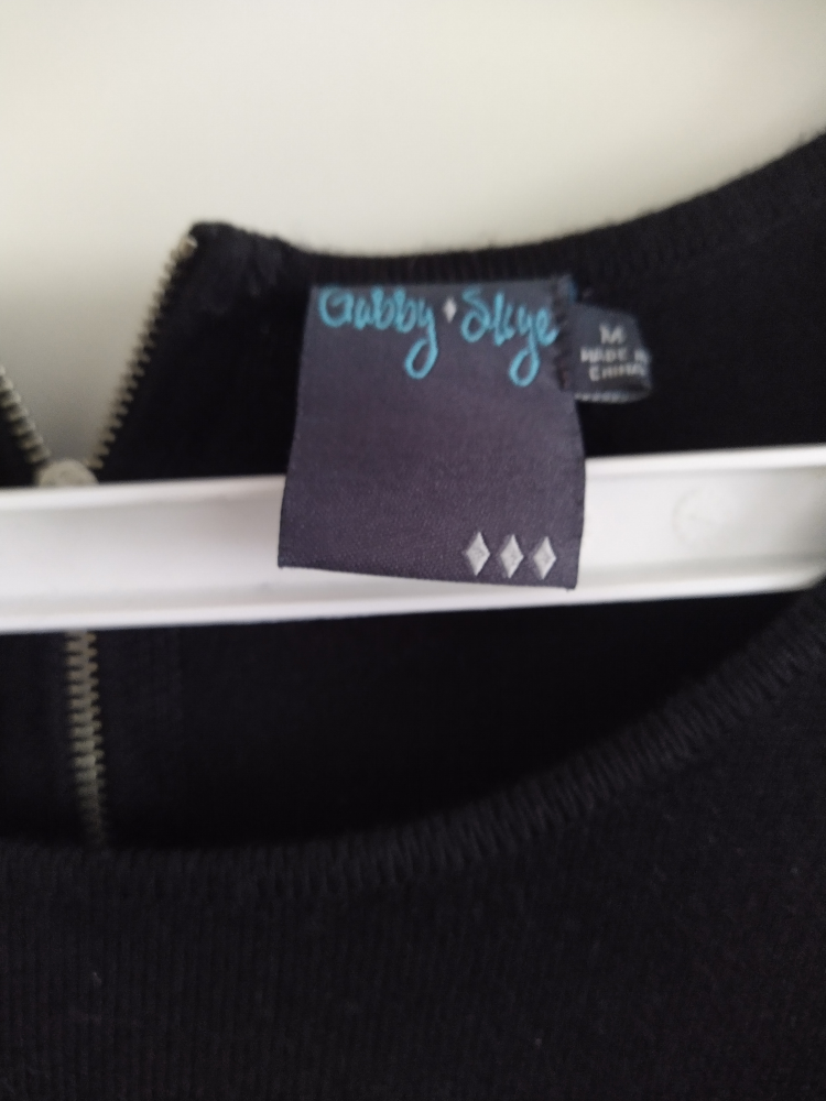 Beautiful winter dress image indicator(2)