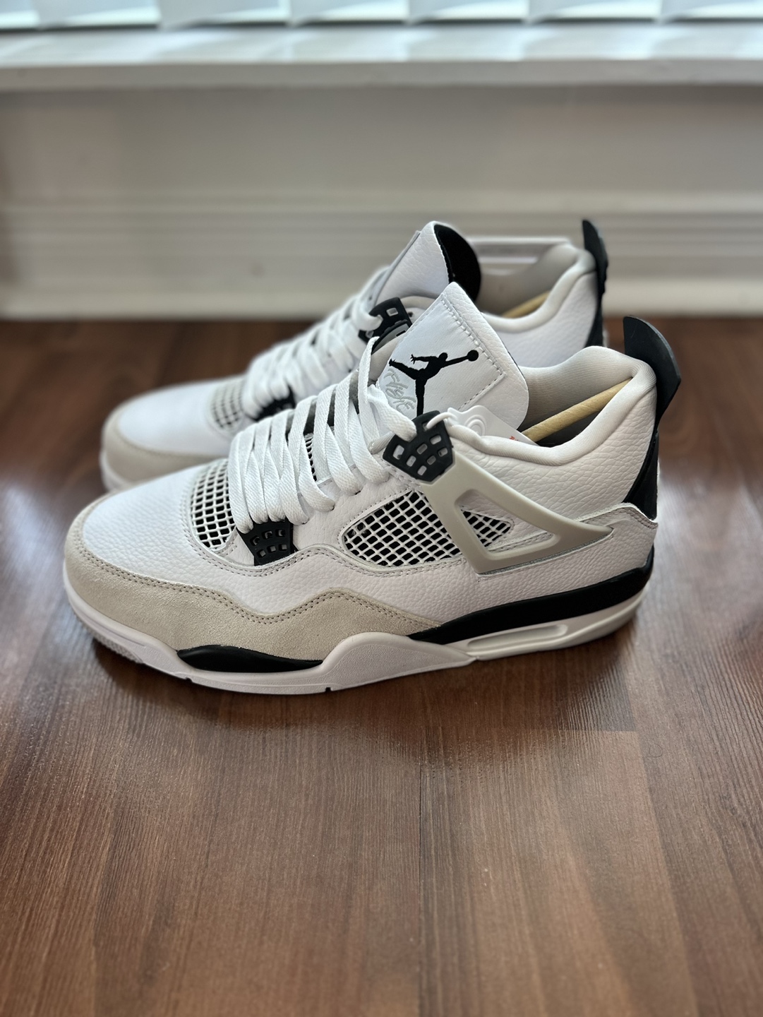 Air Jordan 4 Retro Military Black