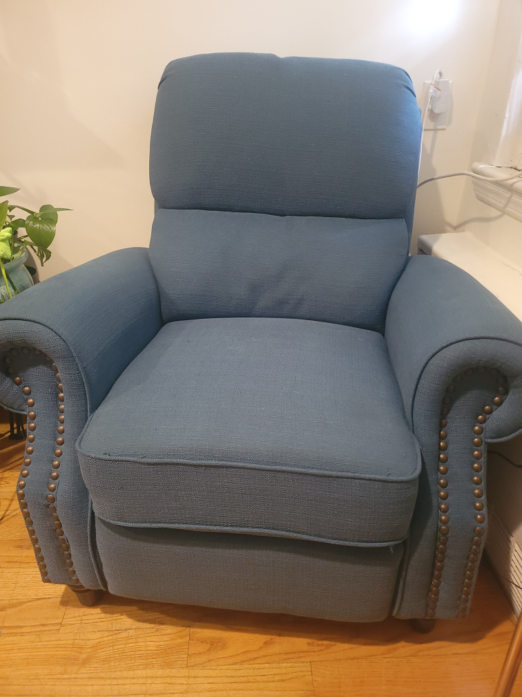 Blue Linen Push Back Recliner #ThriftyPicks