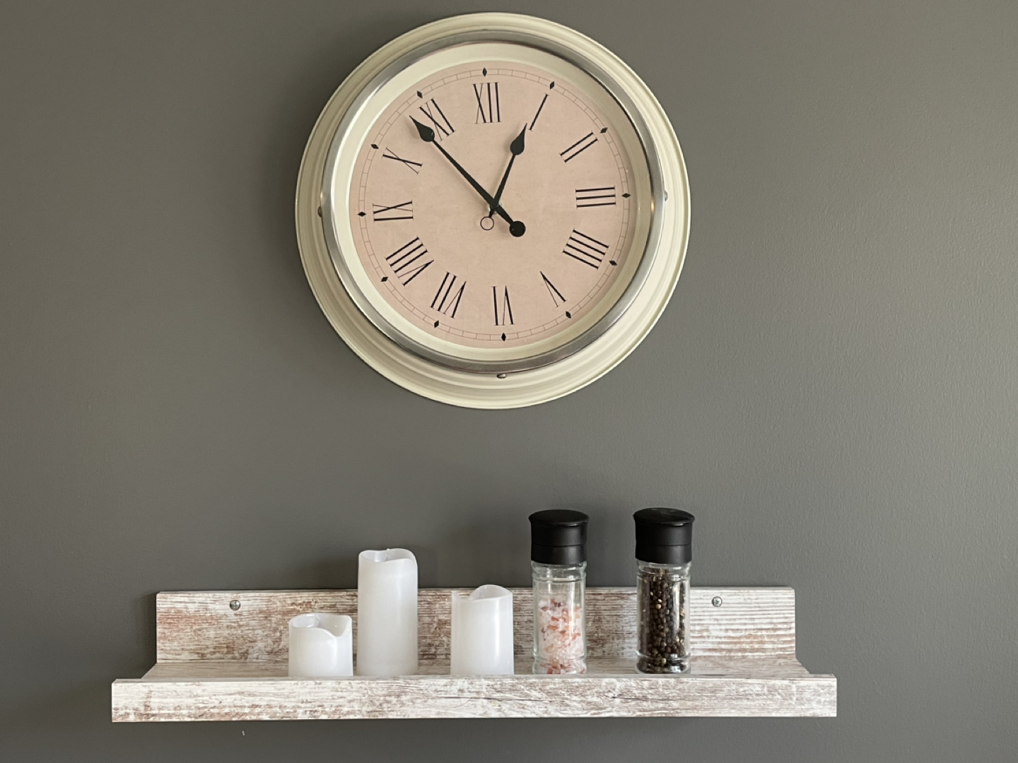 Wall Clock & Shelf