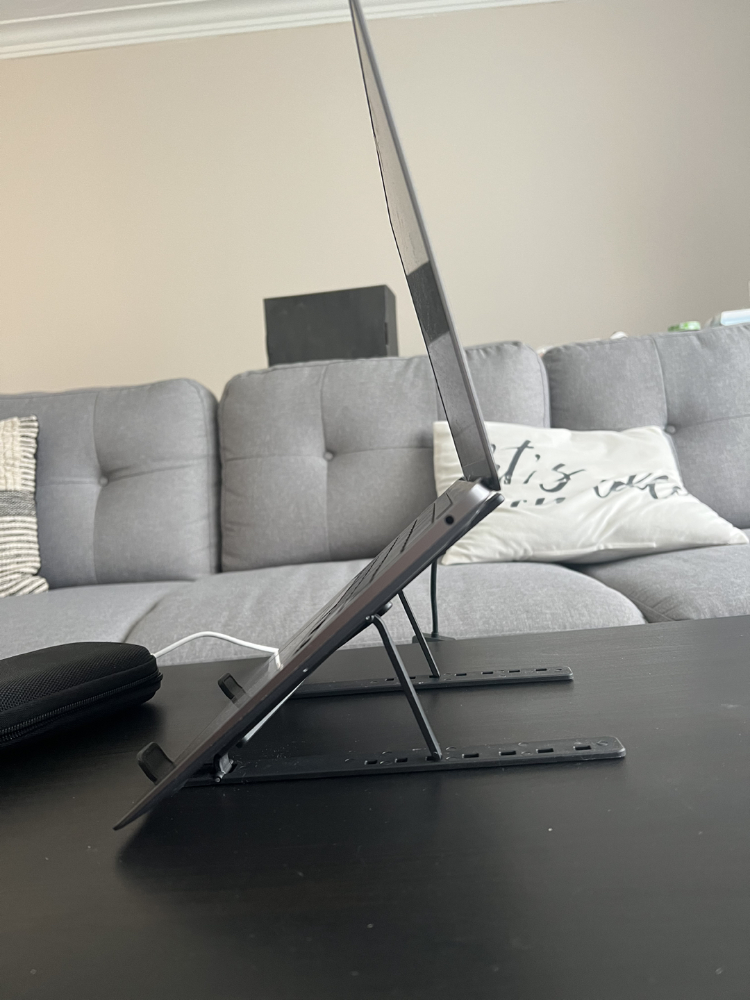 Portable laptop stand (white or black) - photo 3
