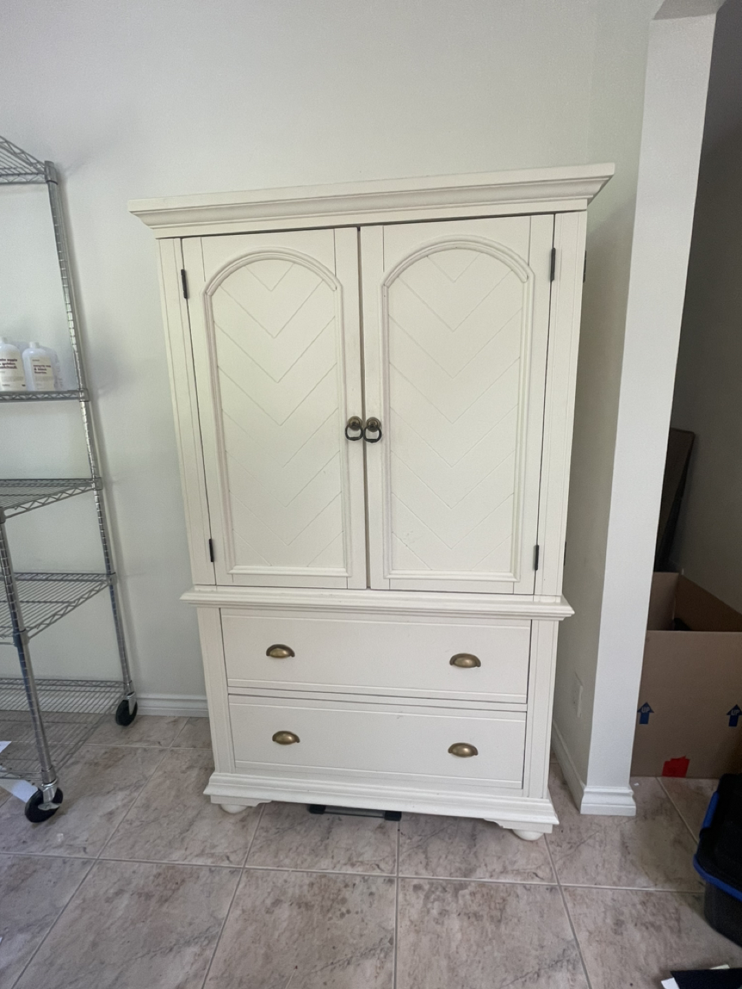 Armoire