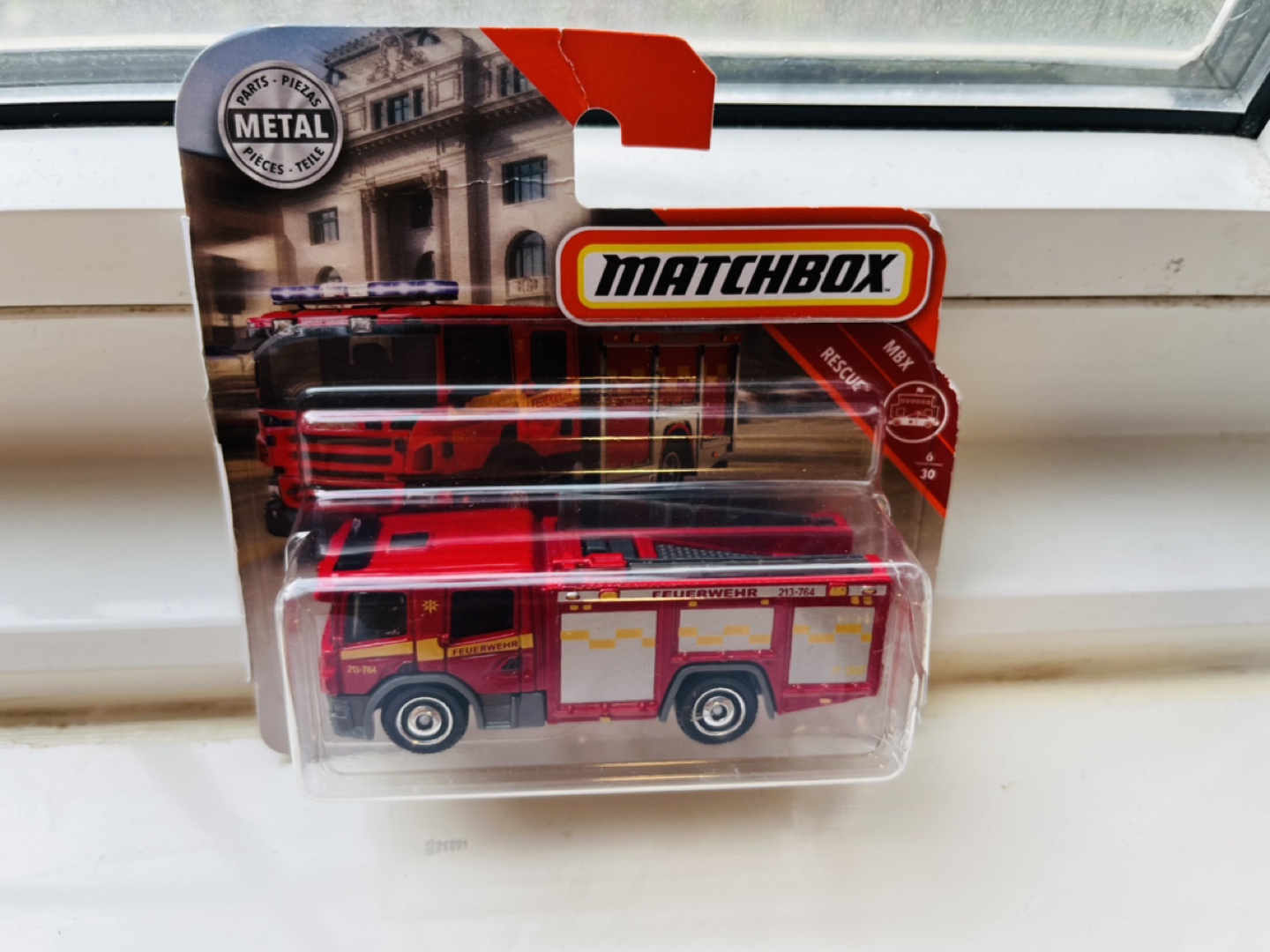 Matchbox Scania P360 Diecast Metal Fire Engine 💰 image indicator(2)