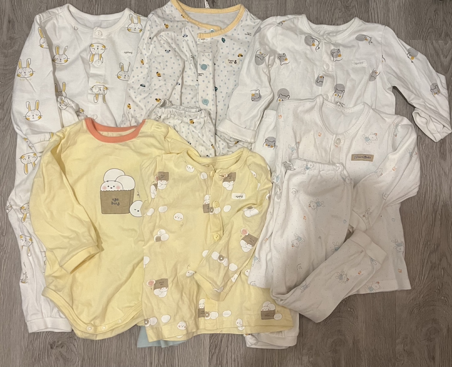Baby clothes (12-18 months) thumbnail