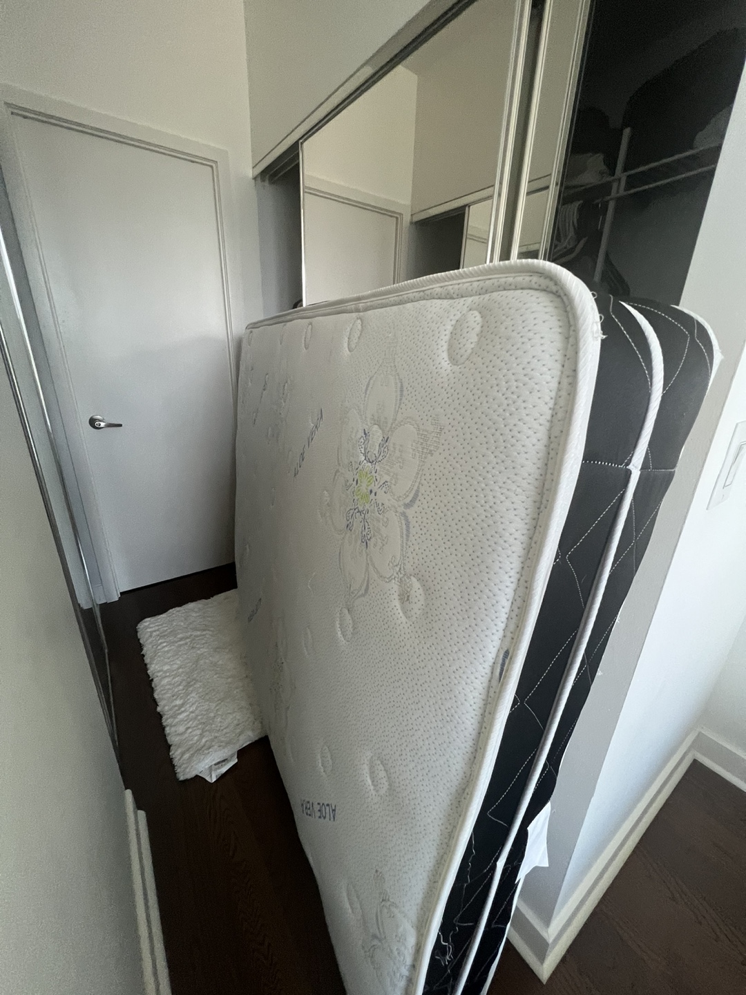 Double size mattress - photo 2