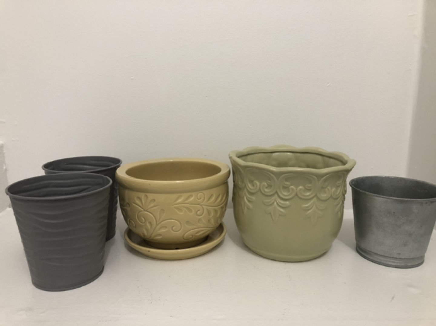 5 flower plant pots for $8@downtown thumbnail