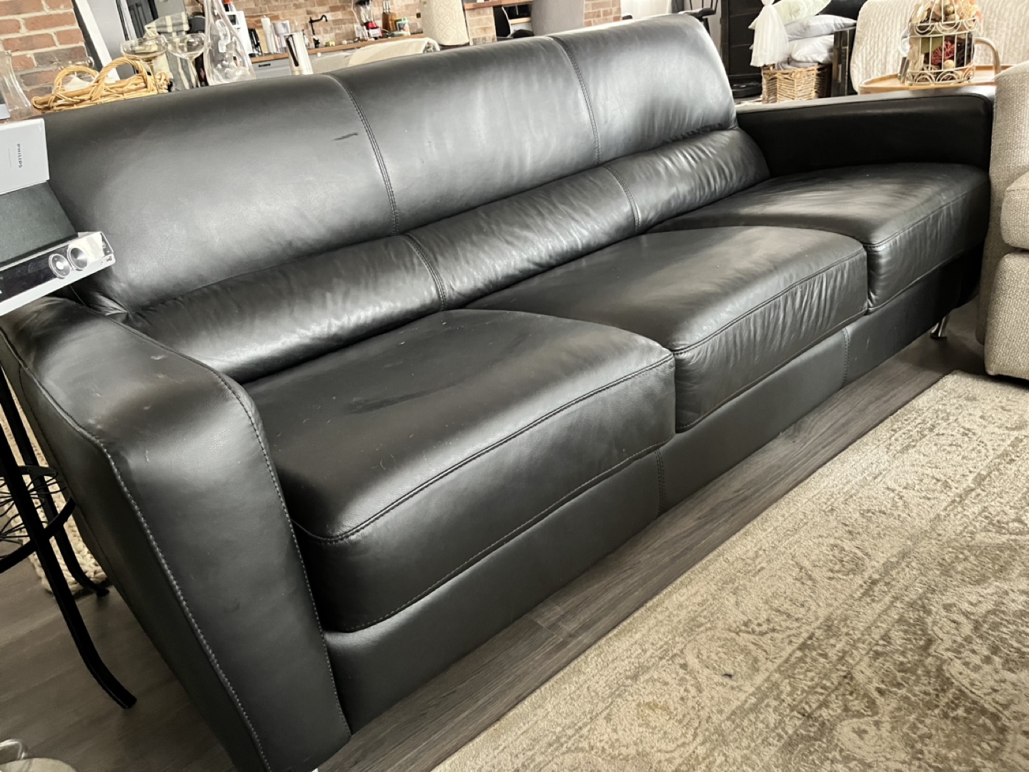 Leather sofa - photo 2