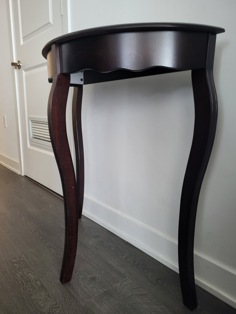 Consol table.  - photo 3
