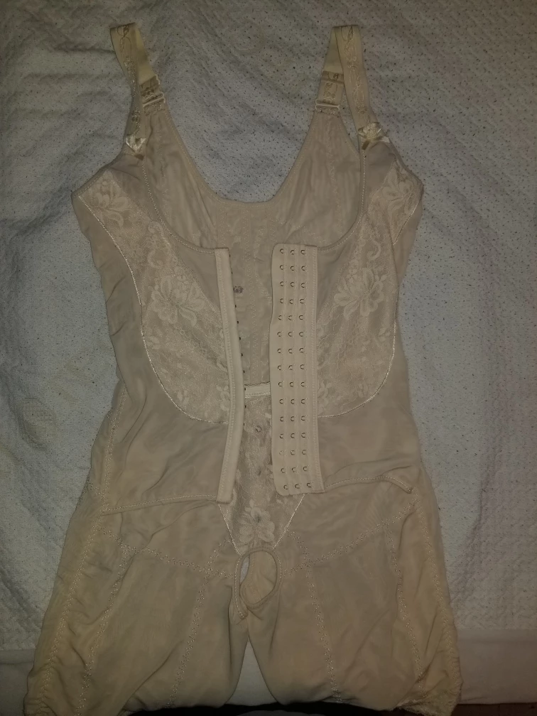 Shapewear, Medium thumbnail