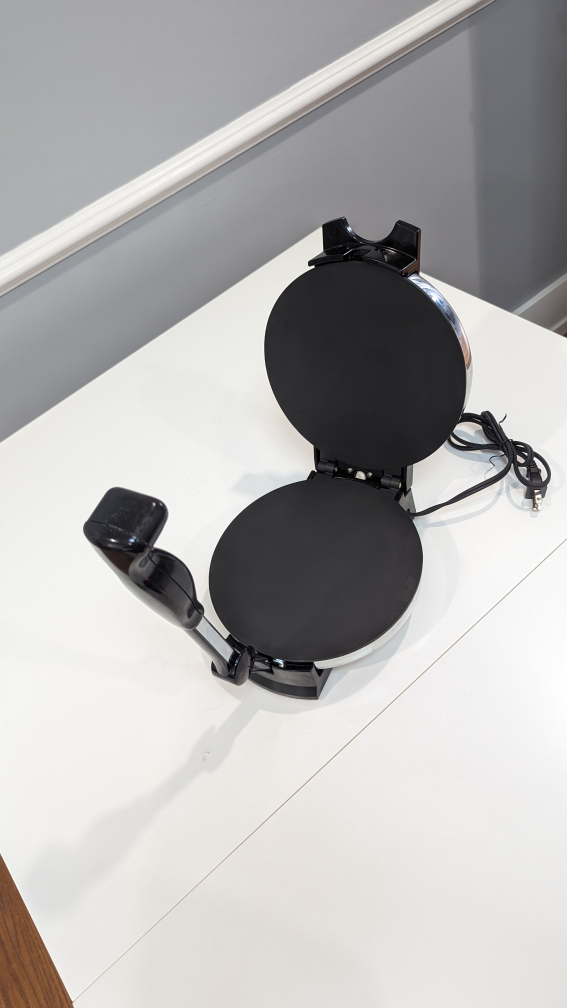 NEW Electric Tortilla Maker  thumbnail