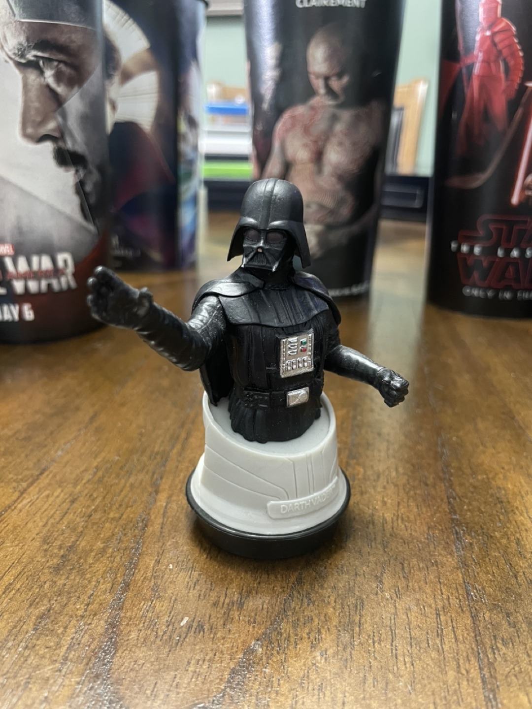 Movie theatre Cups image indicator(9)