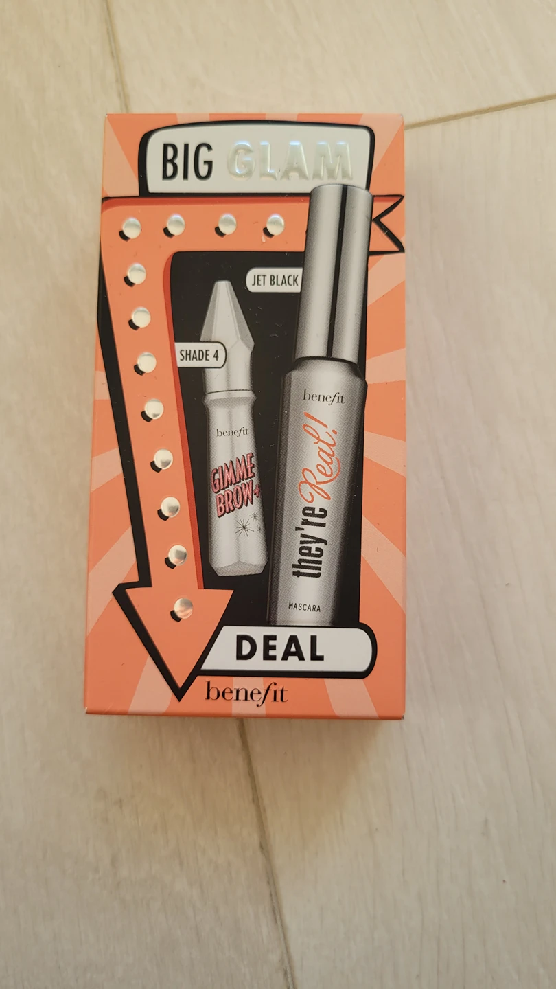 Benefit brow and mascara sealed thumbnail