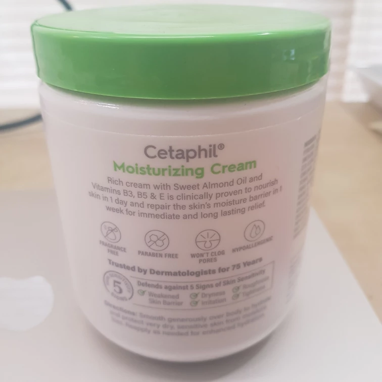 new cetaphil moisturizing cream image indicator(2)