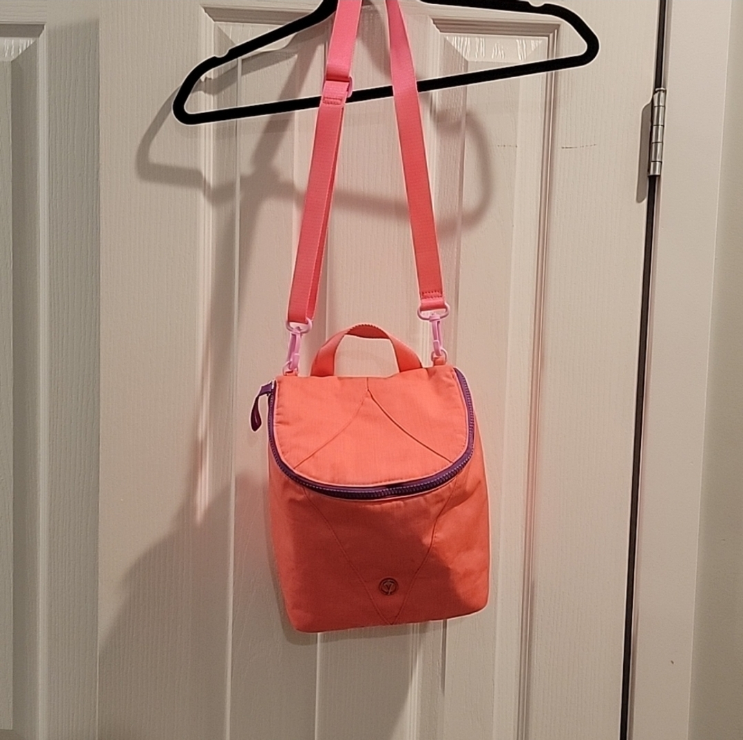 Ivviva lunch bag EUC - photo 2