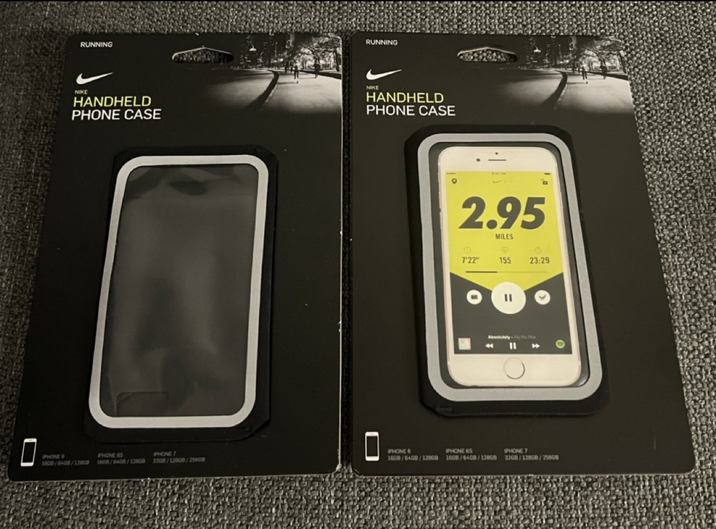 BNIB Nike Handheld Phone Case image indicator(2)