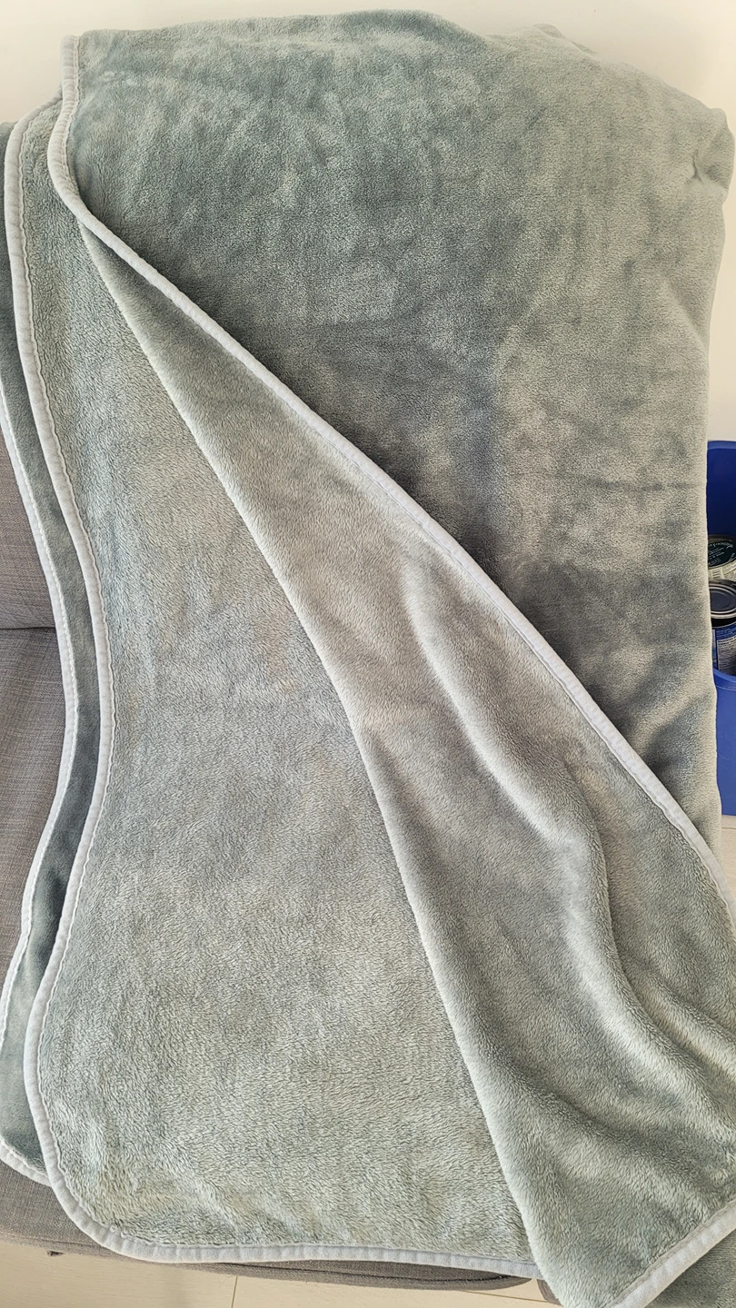 King size fluffy grey blanket thumbnail