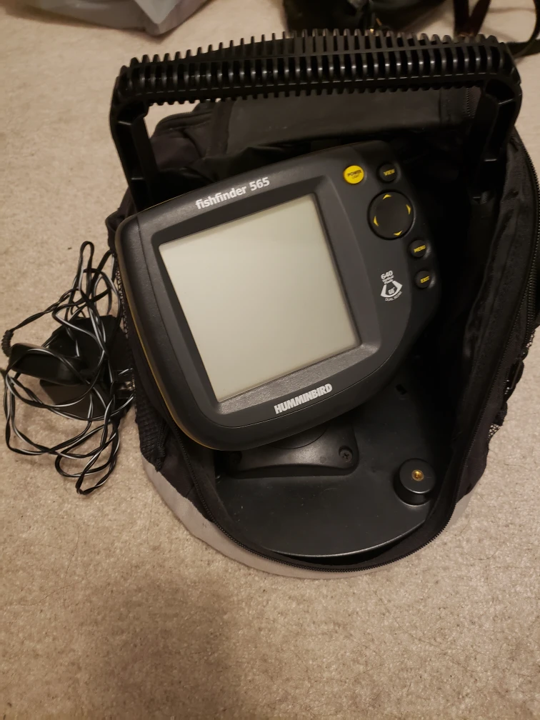 Hummingbird 565 fish finder