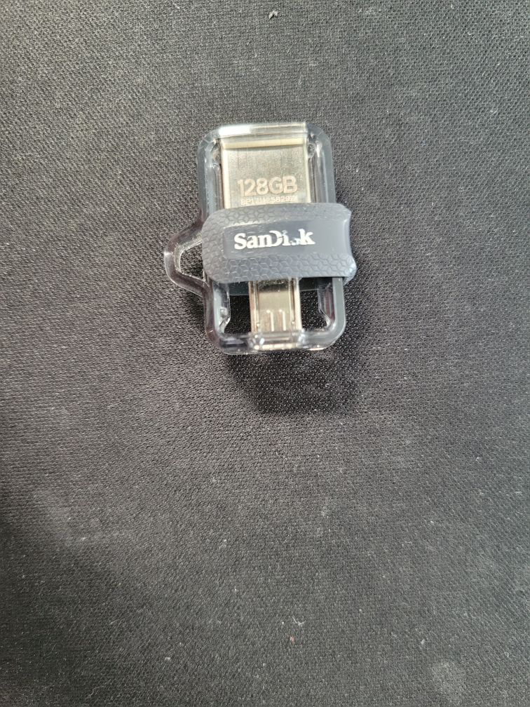 SanDisk 128GB usb thumbnail