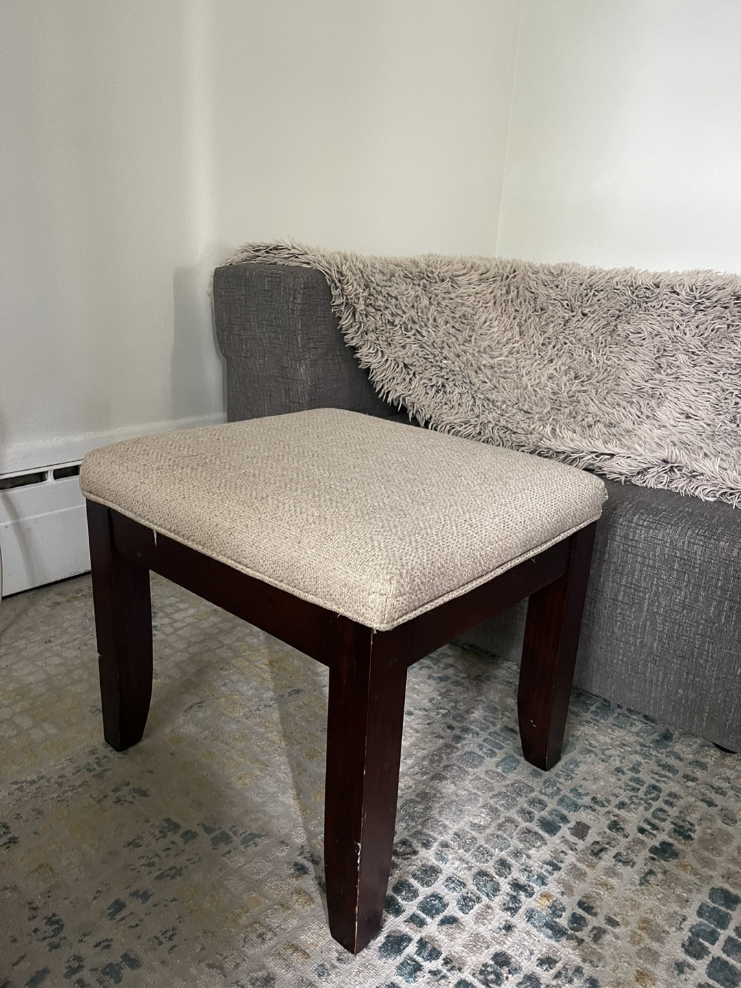 Small ottoman - photo 2