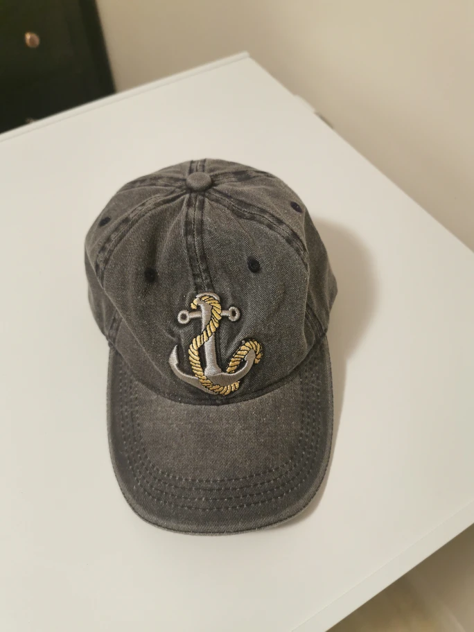 🆓 Anchor ⚓ Grey Baseball Hat 🆓 thumbnail