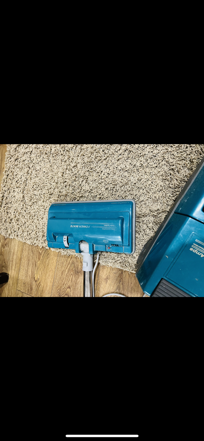 Vacuum cleaner - photo 2
