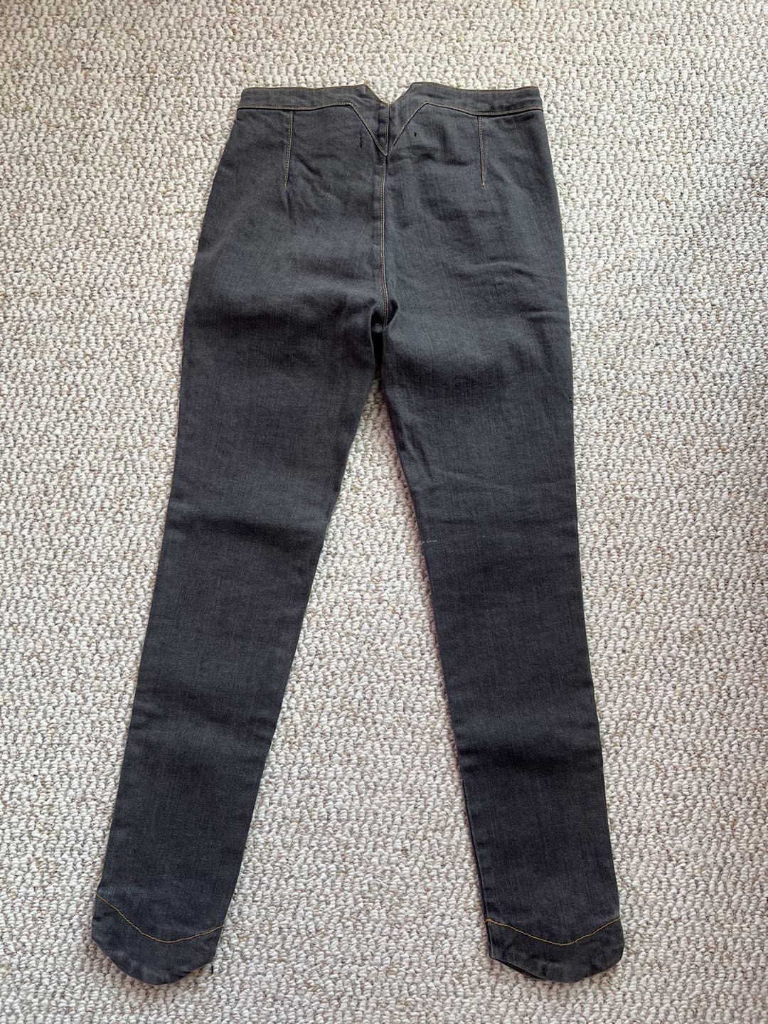BNWT Urban Outfitters BDG grey Denim Jeans retail $80+ image indicator(5)