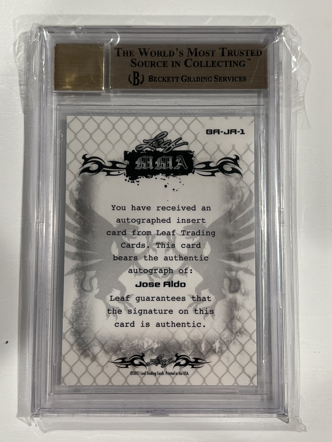 2011 Leaf MMA Metal JOSE ALDO  Auto BGS 9.5 Auto 10 image indicator(2)