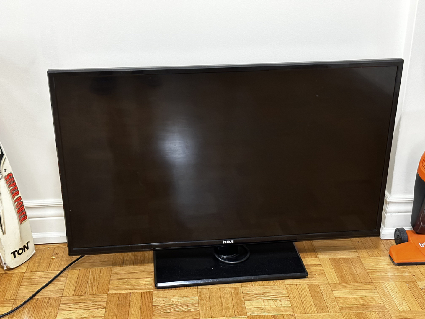 RCA 42 inch tv for sale thumbnail