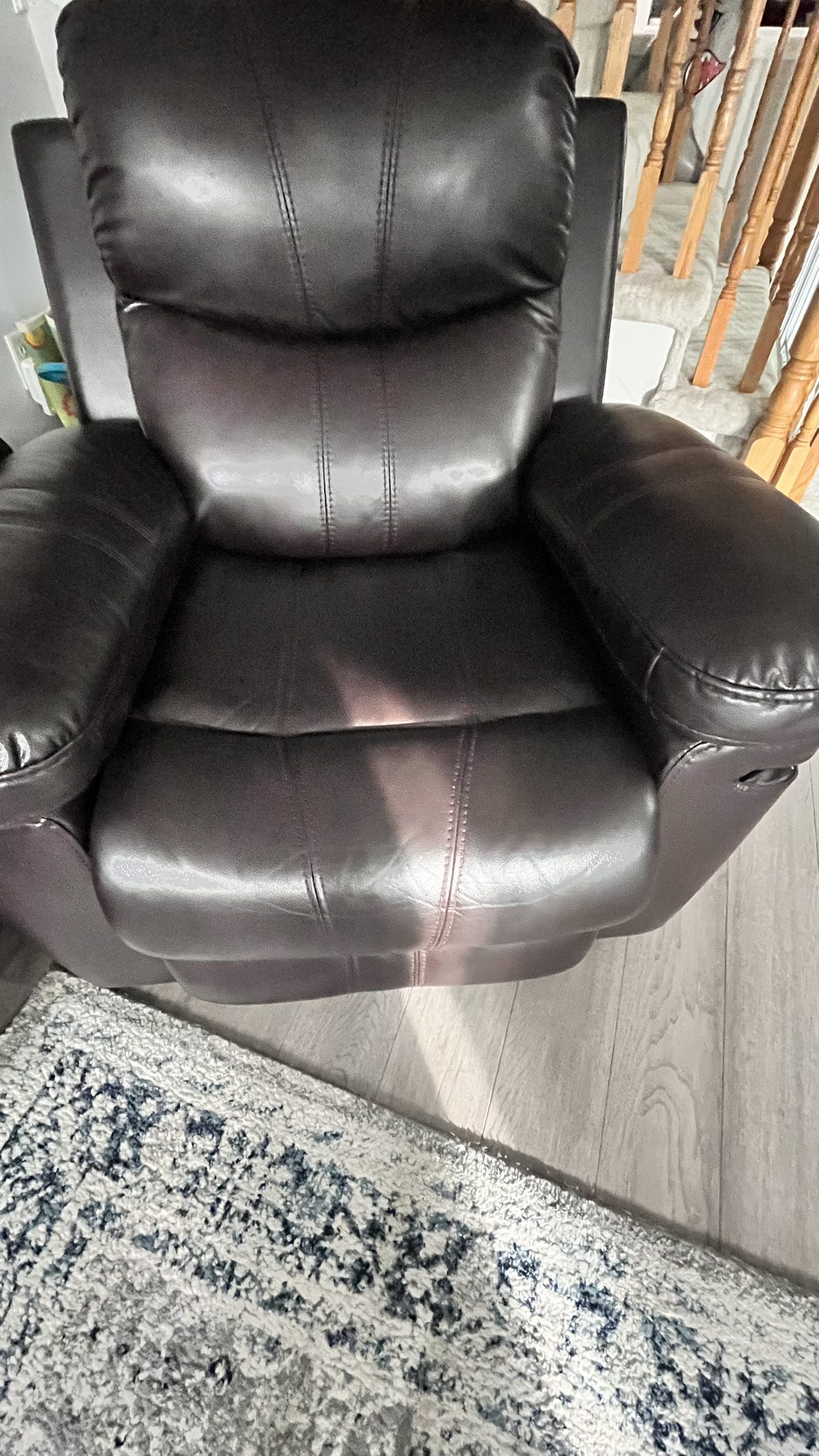 Beautiful recliner sofa set for sale - photo 3