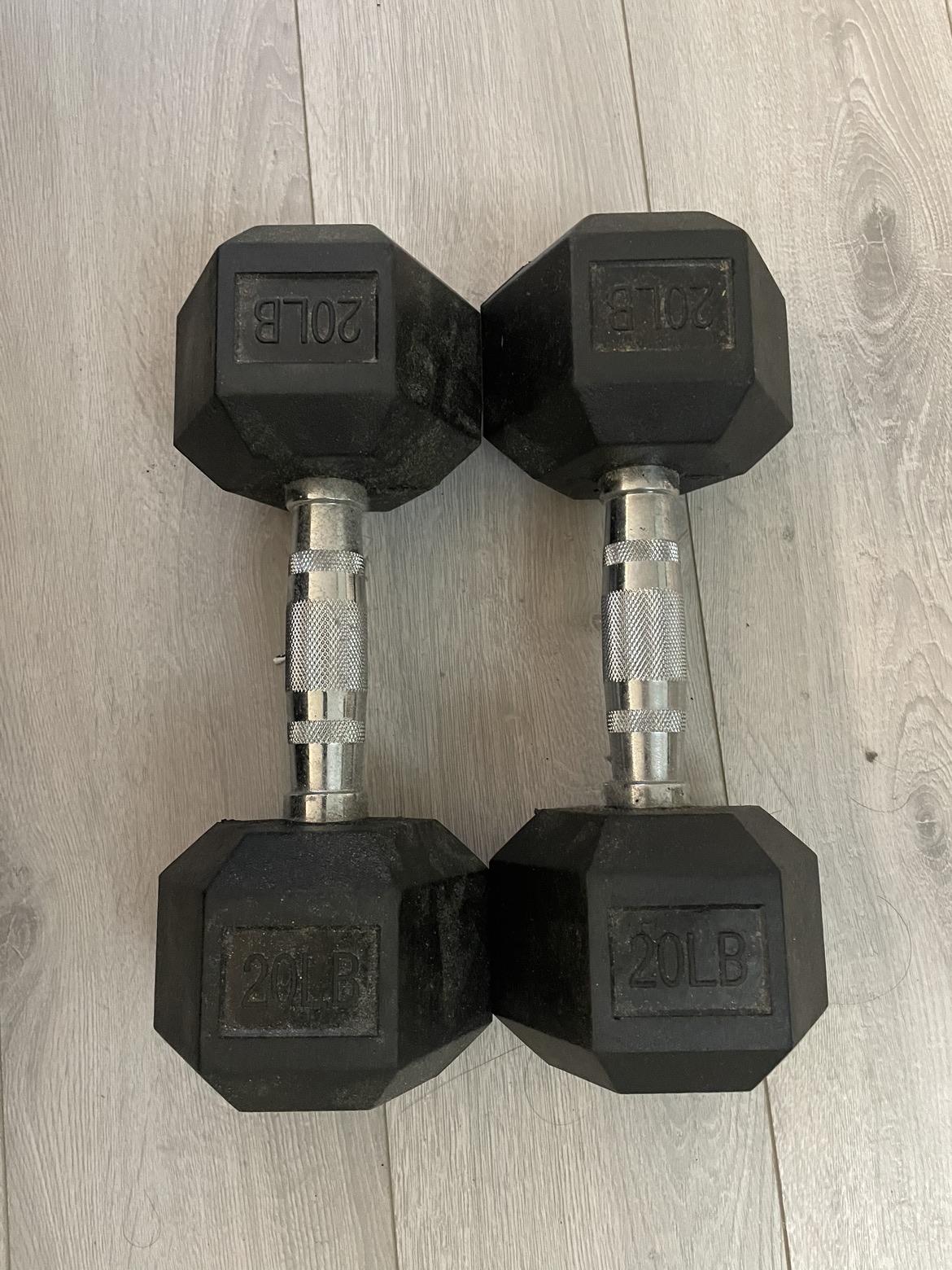 Rubber Hex Dumbbells 1 pair ( 20 LB)