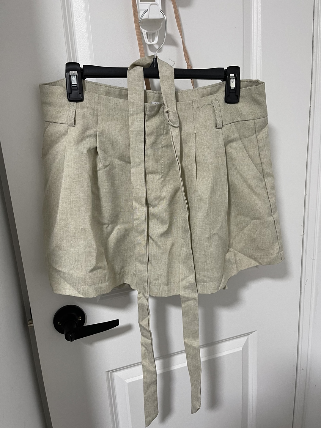 Short pants
