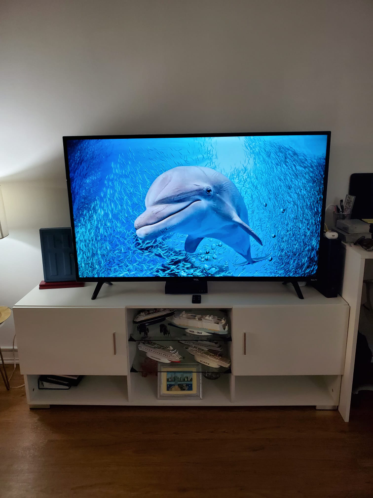 TV table with lights