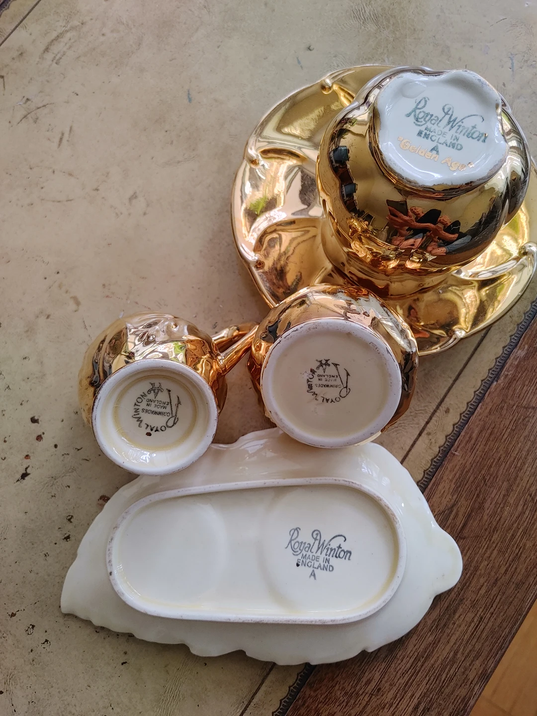 Royal Winton Tea Set image indicator(2)