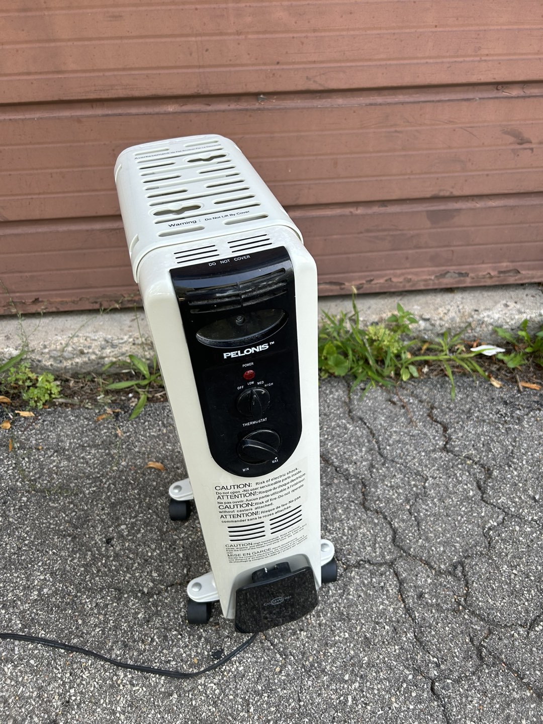 Peronis space heater thumbnail
