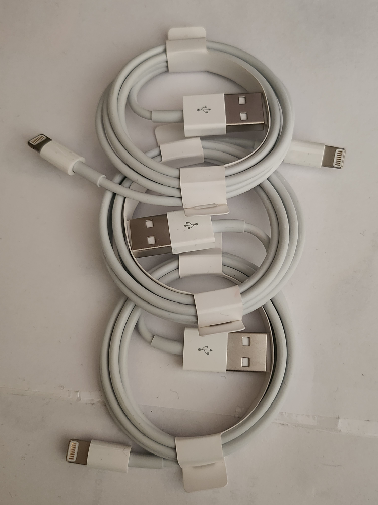Apple Lightning to USB Cable image indicator(2)