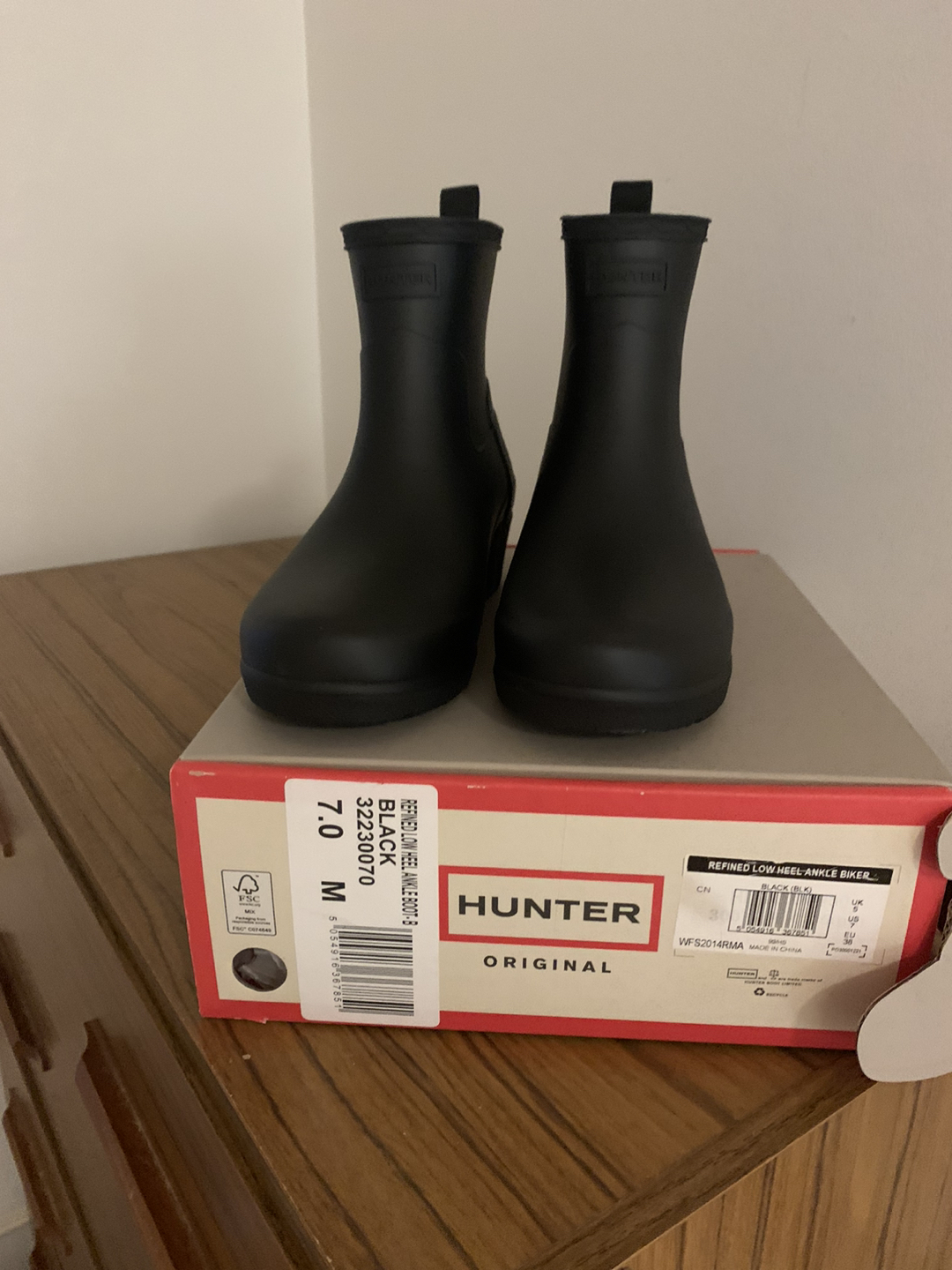 New Hunter rain boots - photo 2