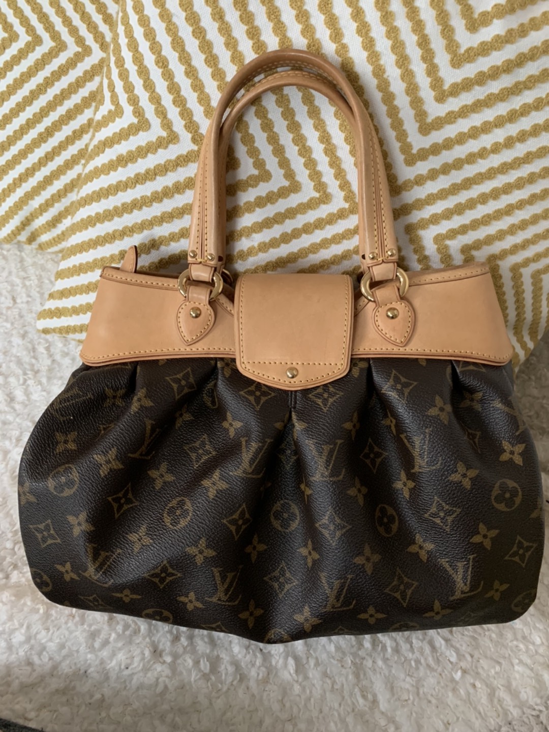 Authentic Louis Vuitton Pm Boxie - photo 2