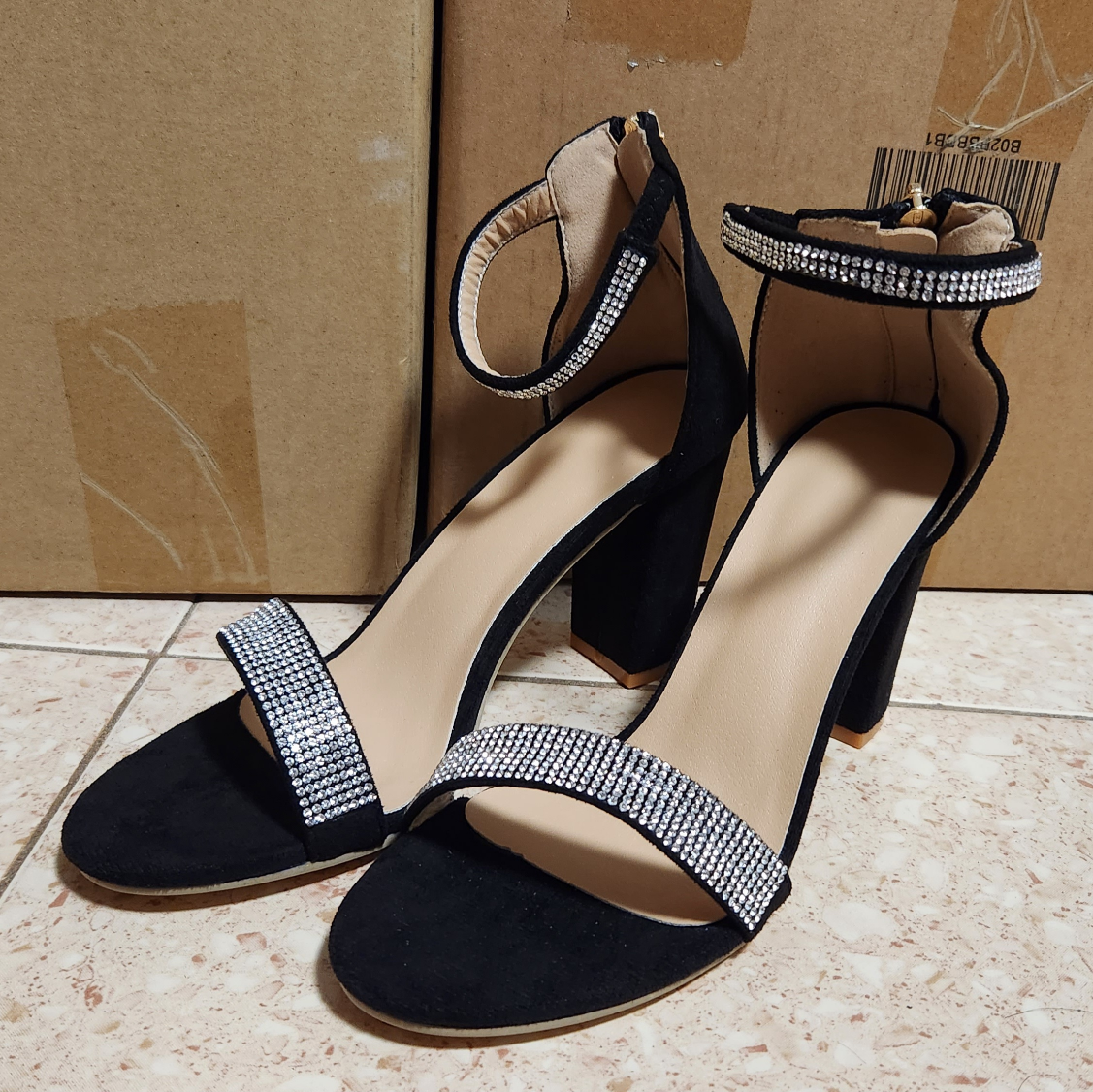 Women Rhinestone Ankle Strap Sandals