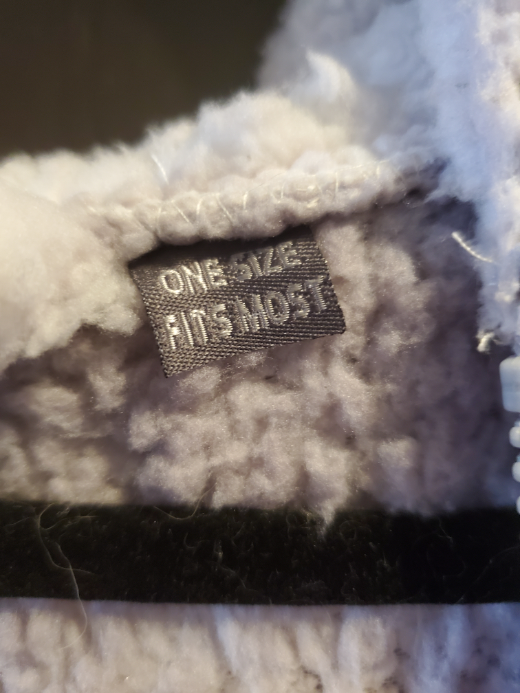 Free Cozy Sweater  - photo 2